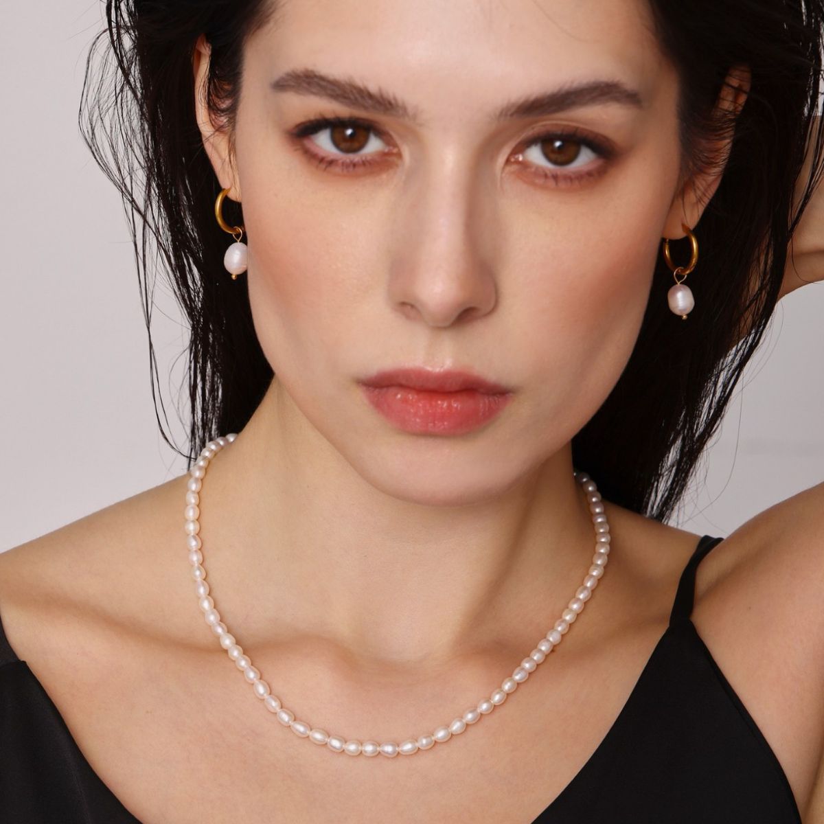 Pearl Necklace, Bracelet, Earrings 4-Piece Jewelry Set