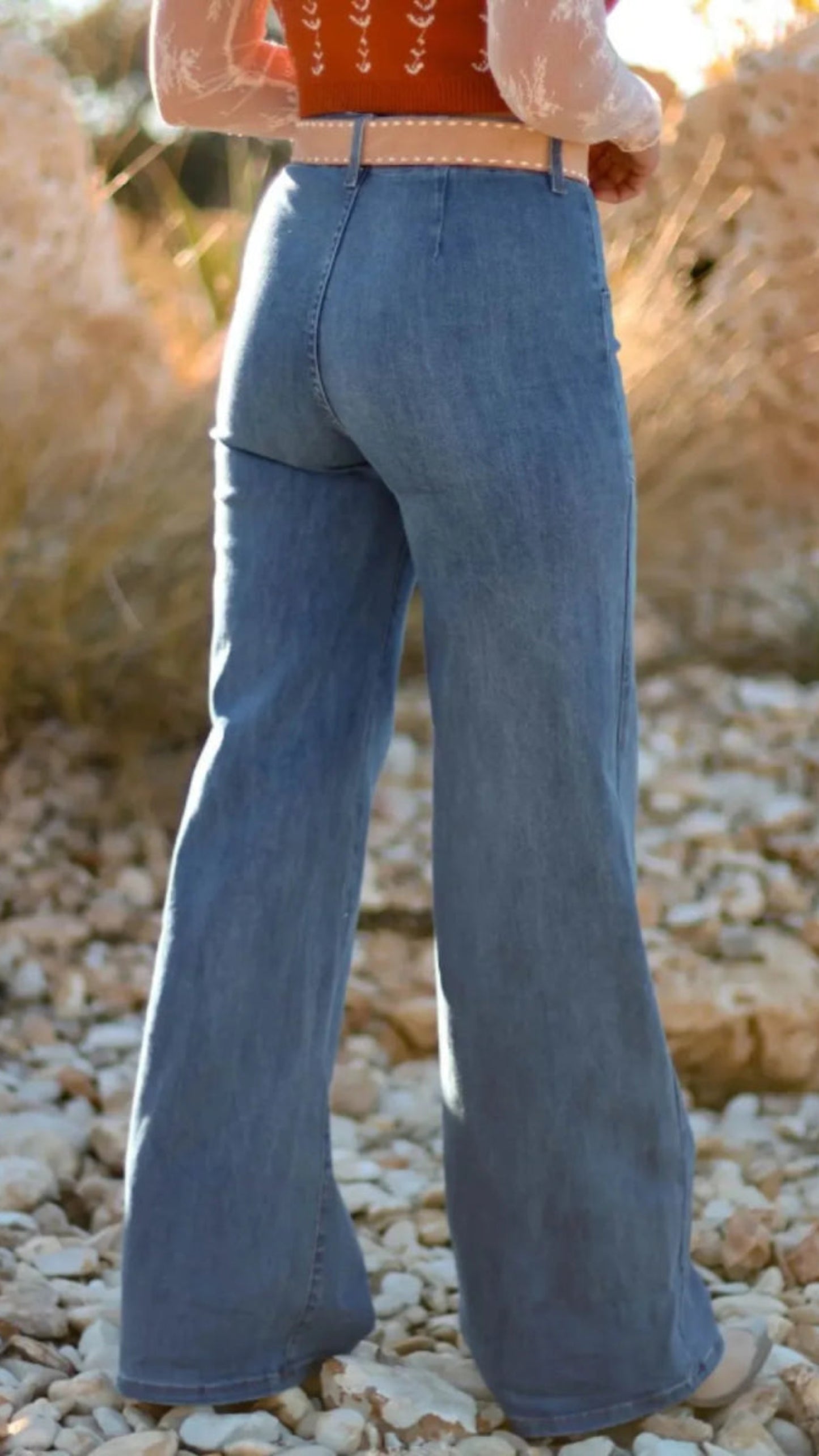 High - Waisted Wide - Leg Button - Front Jeans - Body Central