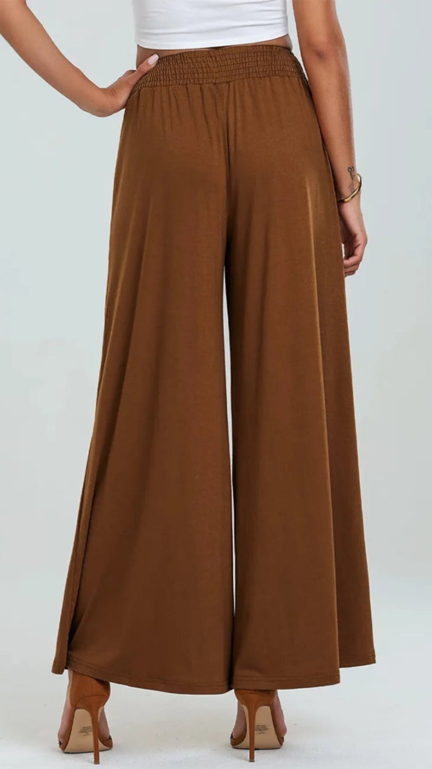 Pocketed Elastic Waist Wide Leg Pants - Body Central