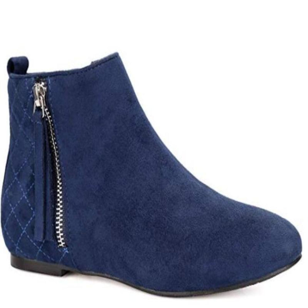 Women Classic Flat Heel Ankle Short Boots | Body Central