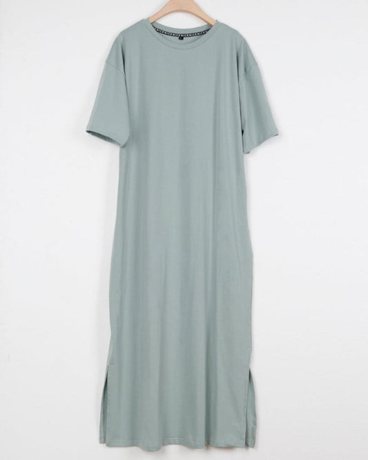 Oversized Long Slit Dress - Body Central