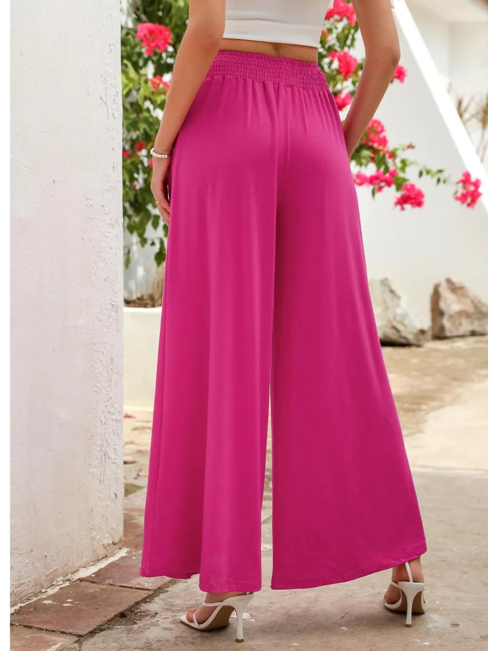 Pocketed Elastic Waist Wide Leg Pants | Body Central