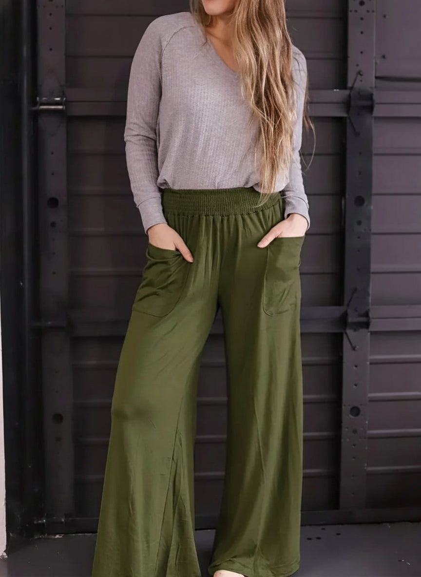 Pocketed Elastic Waist Wide Leg Pants - Body Central