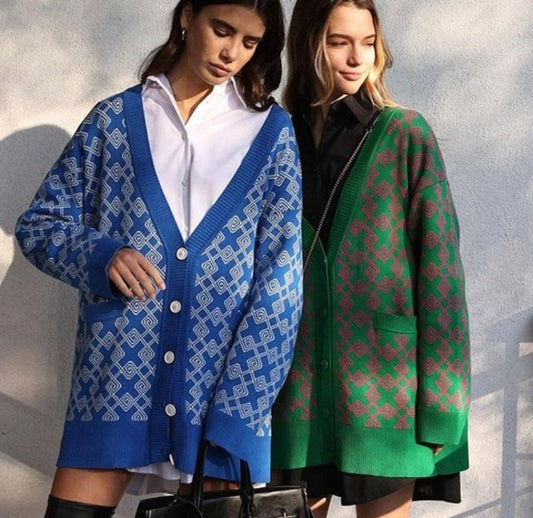 Buttons V - neck Checkered Knitted Long Sleeve Sweater Cardigan With Pocket - Body Central