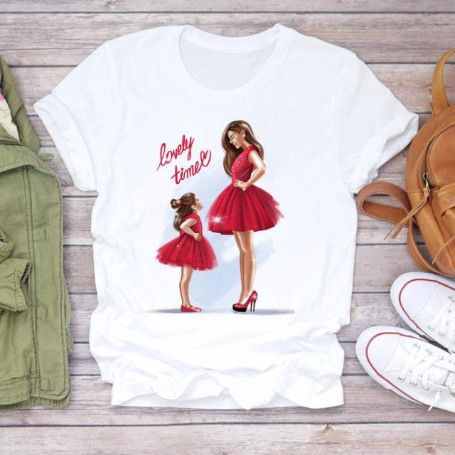 Cartoon Super Mom T-shirt - Body Central