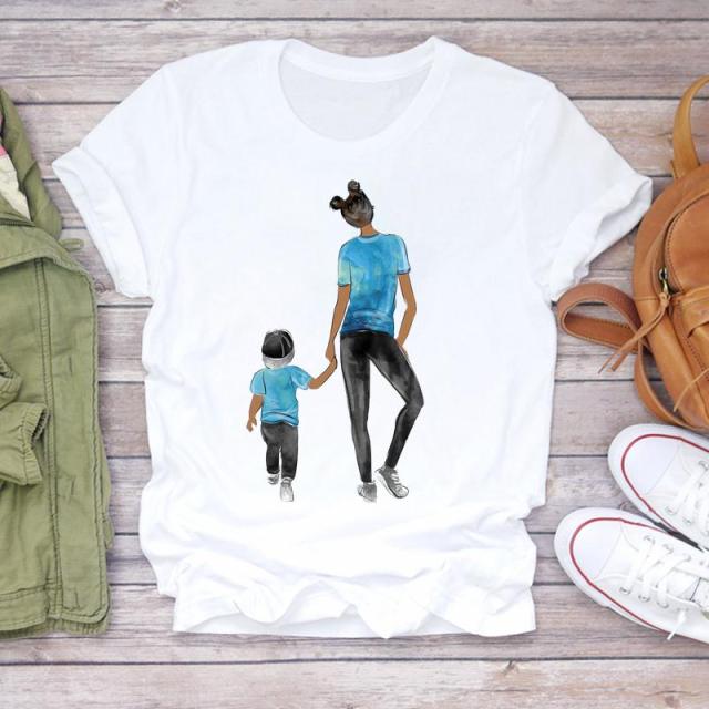 Cartoon Super Mom T-shirt - Body Central